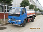东风小卡加油车