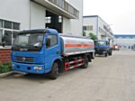 东风多利卡加油灌车