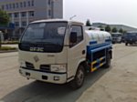 东风小金霸洒水车