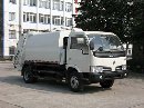 东风宽金霸压缩式垃圾车
