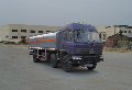 东风EQ5160加油车