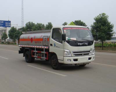福田BJ1069 加油车