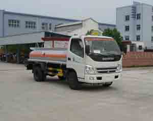 福田BJ1049加油车