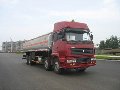 重汽ZZ1316加油车