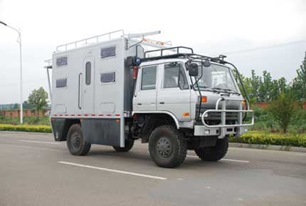 沙漠越野旅居车