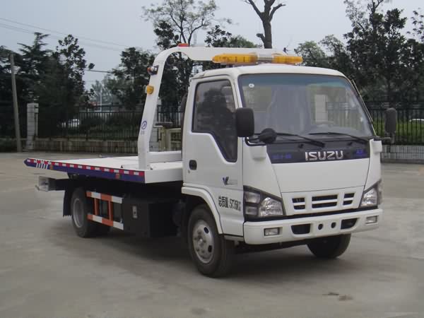 国四五十铃平板拖车