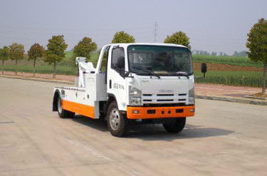 国四新款重庆五十铃拖车