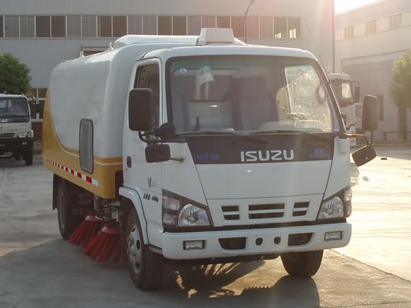 重庆五十铃扫路车(国四)