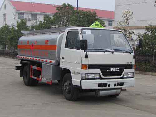 江铃顺达加油车