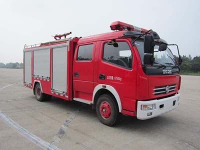东风多利卡4吨泡沫消防车