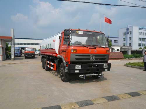 东风后双桥22吨绿化喷洒车