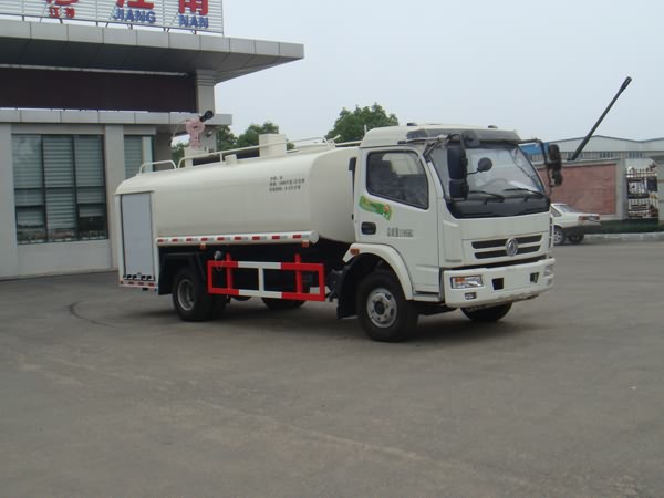 东风多利卡消防洒水车