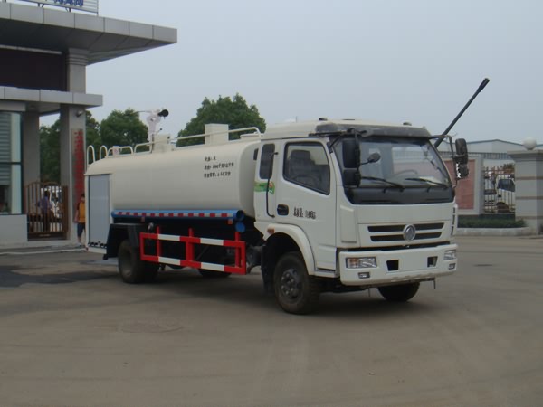 东风多利卡单排带卧消防洒水车