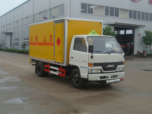 江铃顺达爆破器材运输车