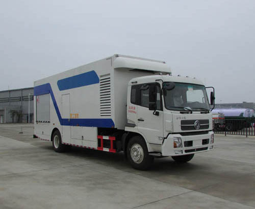 东风天锦排水车
